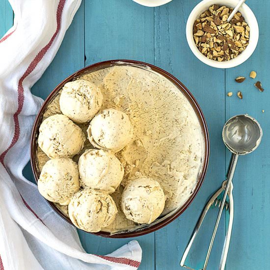 Roasted almond no-churn ice cream
