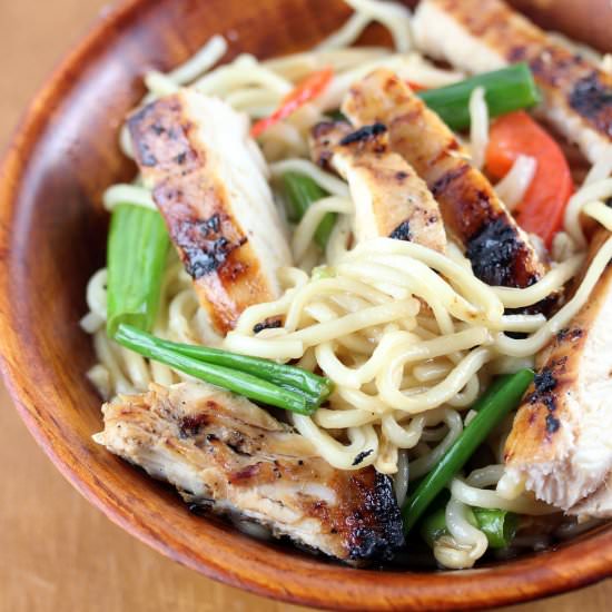 grilled chicken lo mein