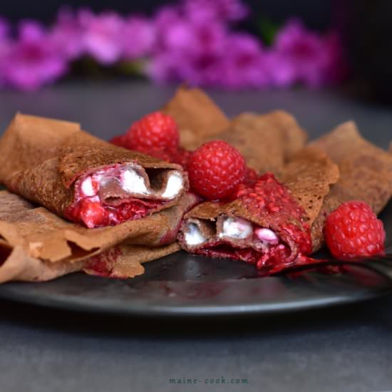 Chocolate crepes with raspberries