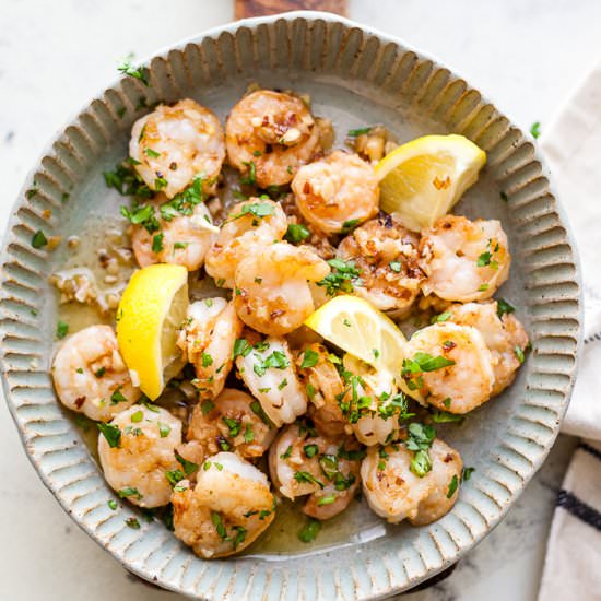 GARLIC BUTTER SHRIMP WITH CHILLI