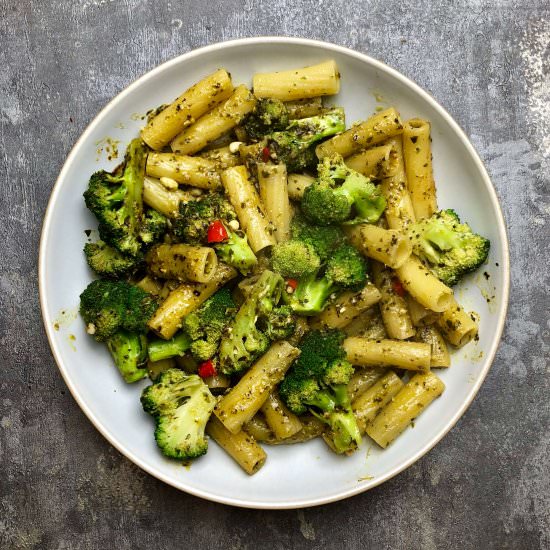 Spicy Broccoli-Pesto Pasta