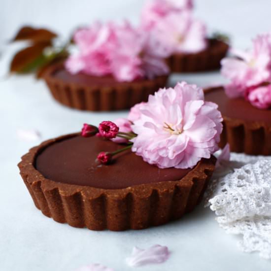 Reishi Chocolate Tarts