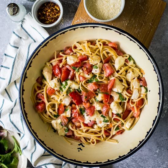 LINGUINE WITH TOMATOES