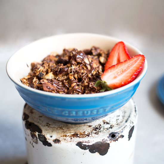Vegan Chocolate Granola