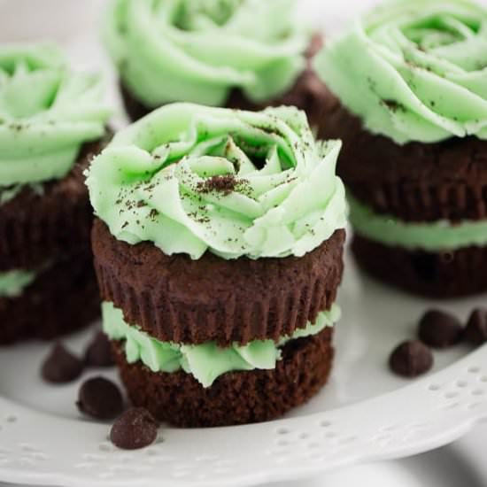 Chocolate Mint Chip Cupcakes