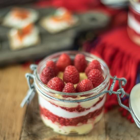 Scottish Raspberry Trifle Dip