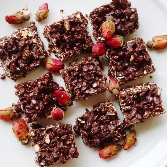 CHOCOLATE COATED GRANOLA
