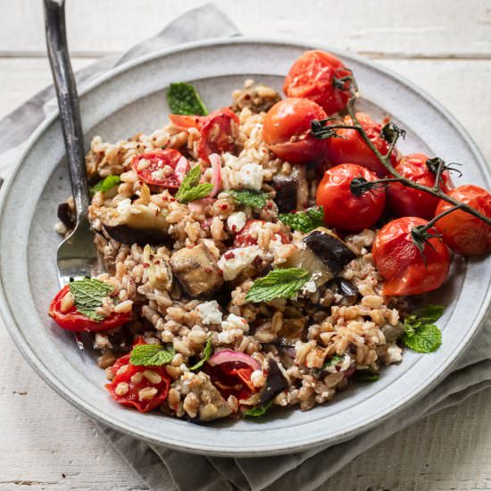 mediterranean farro salad