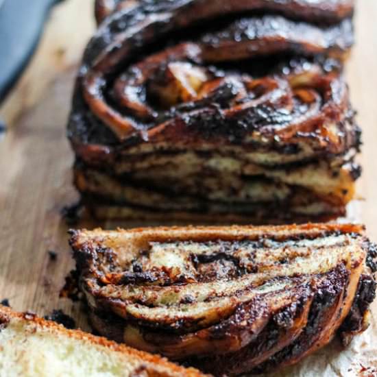 BEST EVER CHOCOLATE BABKA