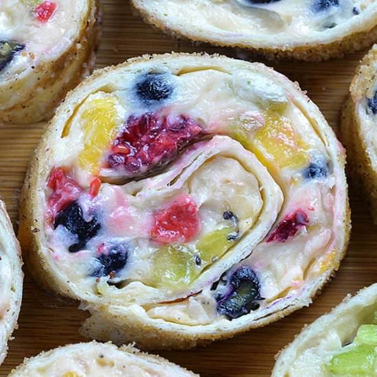 Cheesecake Fruit Salad Roll Ups