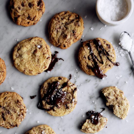 Soft & Chewy Chocolate Chip Cookies