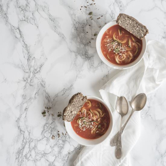Vegan & Paleo Tomato Zoodles Soup