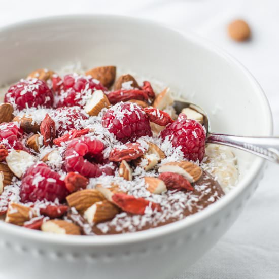Almond Cacao Raspberry Oatmeal