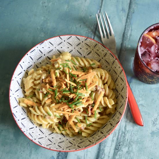 Avocado and Sundried Tomato Pasta