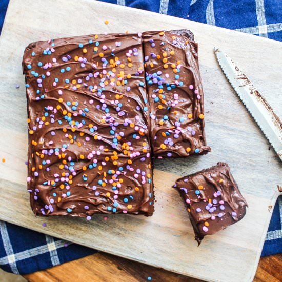 gluten free fudgy chocolate cake