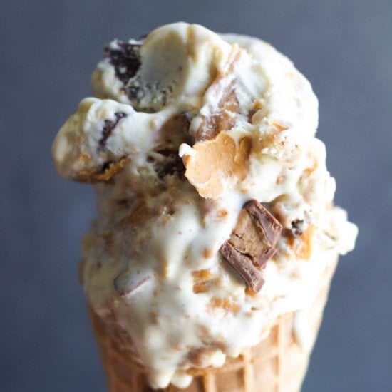 Peanut Butter Cup Frozen Custard