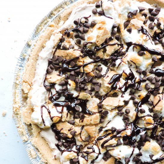 Easy S’mores No Bake Cheesecake