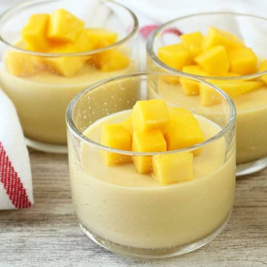 Quick Mango Mousse