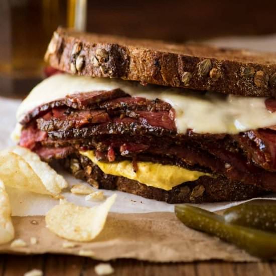 EASY HOMEMADE PASTRAMI