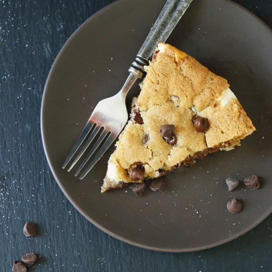 Chocolate chip skillet cookie
