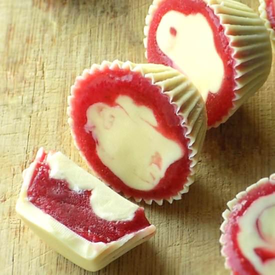 Frozen Strawberry White Choc Cups