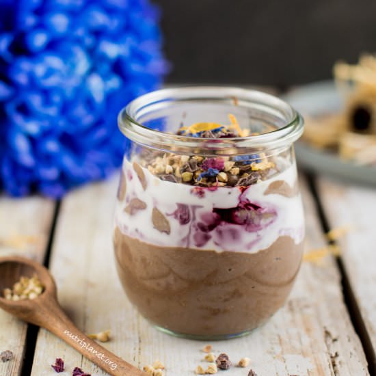 Chocolaty Vegan Yogurt Parfait