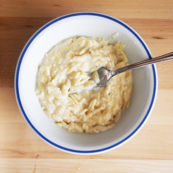 Stovetop Orzo Macaroni and Cheese