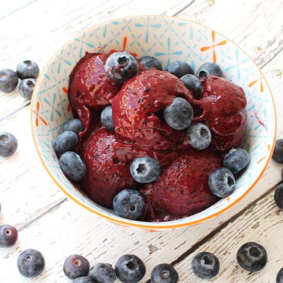 Banana Berry Nice Cream