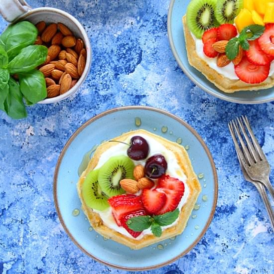 WAFFLE FRUIT TARTS