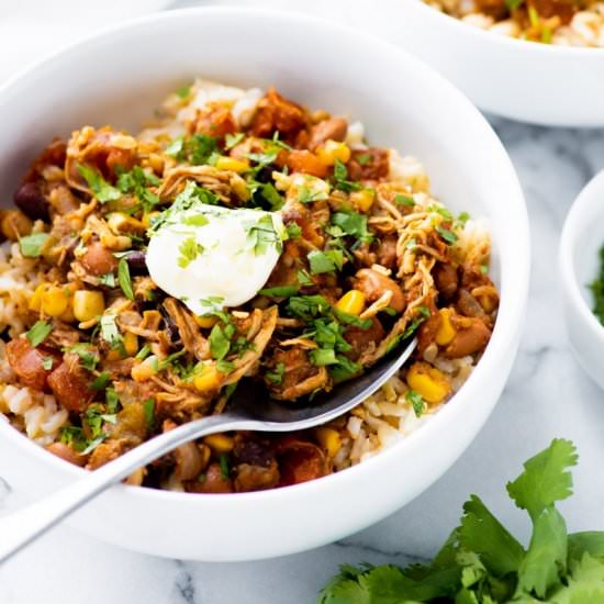 Slow Cooker Summer Chicken Chili