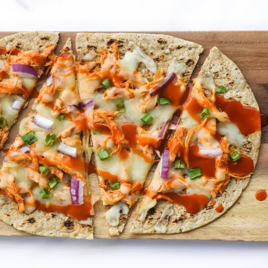 Skinny Buffalo Chicken Flatbread