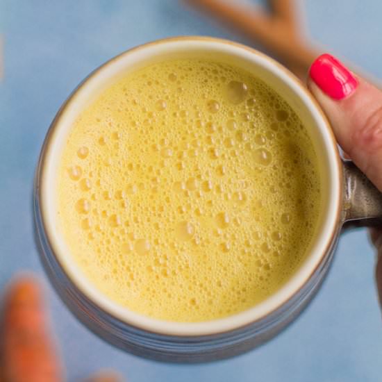 Whole30 Turmeric Ginger Latte