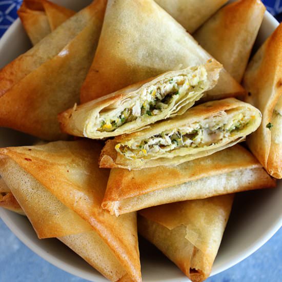 Chicken+coriander samosas