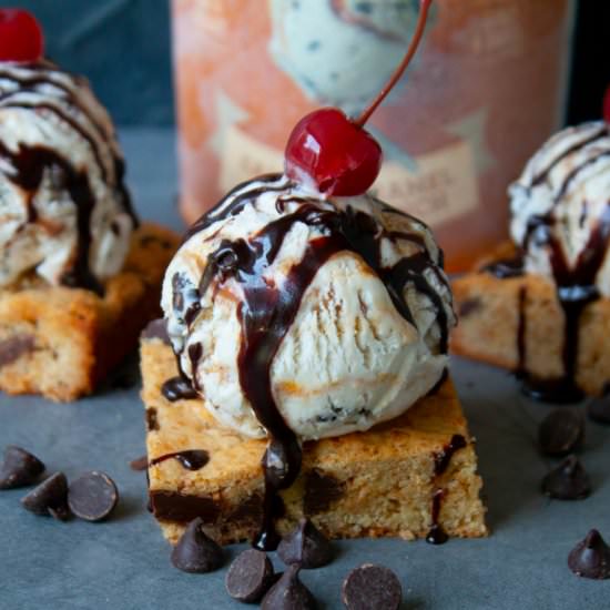Chocolate Coconut Cookie Bar Sundae