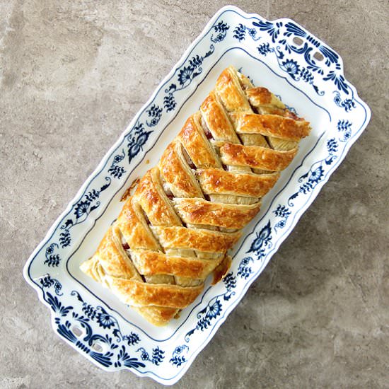 Raspberry Danish Braid Coffeecake