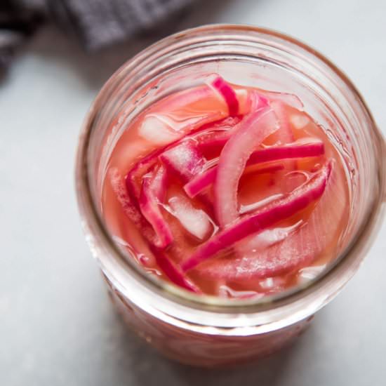 Quick {+EASY} Pickled Onions