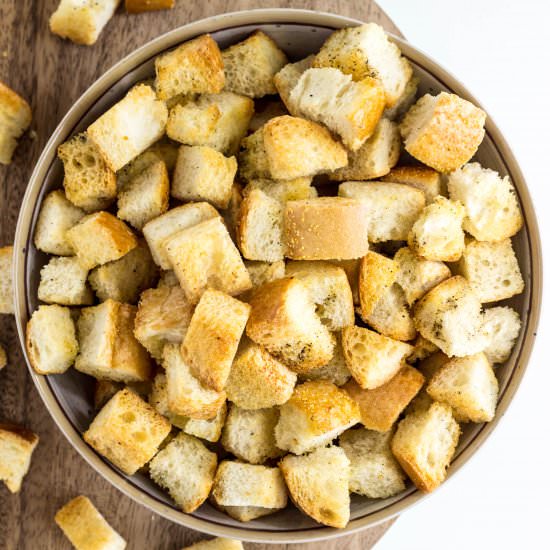 simple vegan croutons