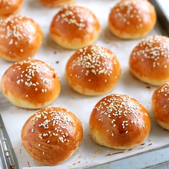 slider buns