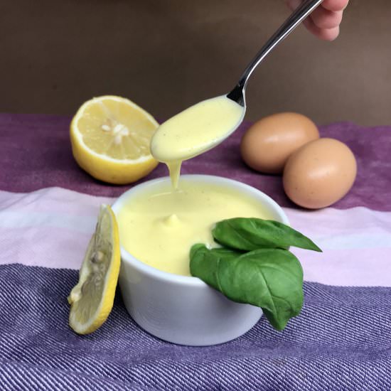 Easy Homemade Mayonnaise