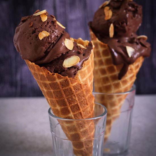 Chocolate Almond Ice Cream