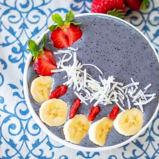 Blueberry Banana Smoothie Bowl
