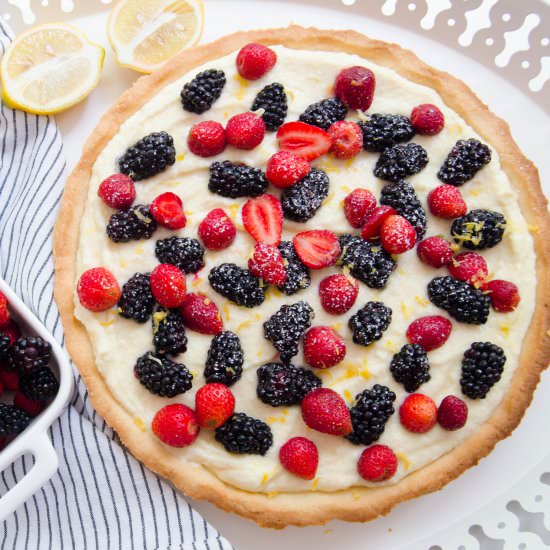 Tart with Lemon Mascarpone Cream
