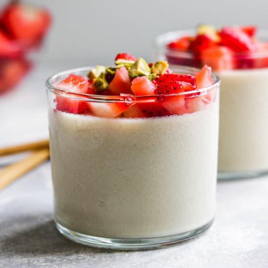 Almond Jello (Vegan)