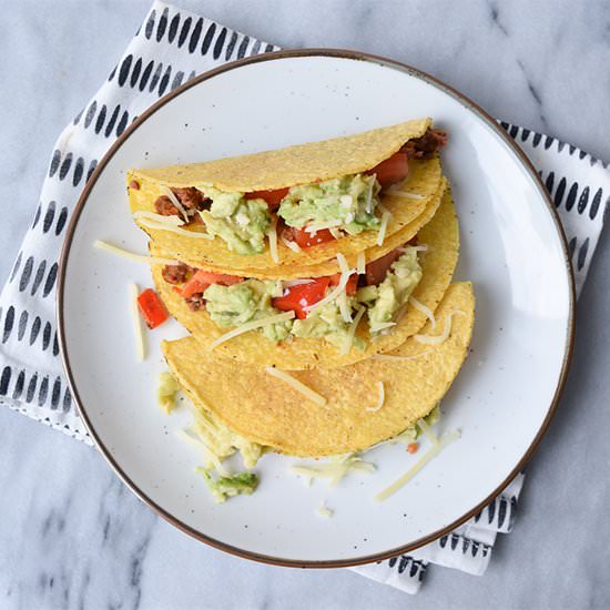 Tacos with vegan minced meat