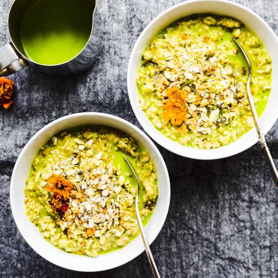 Matcha Green Tea Latte Oatmeal