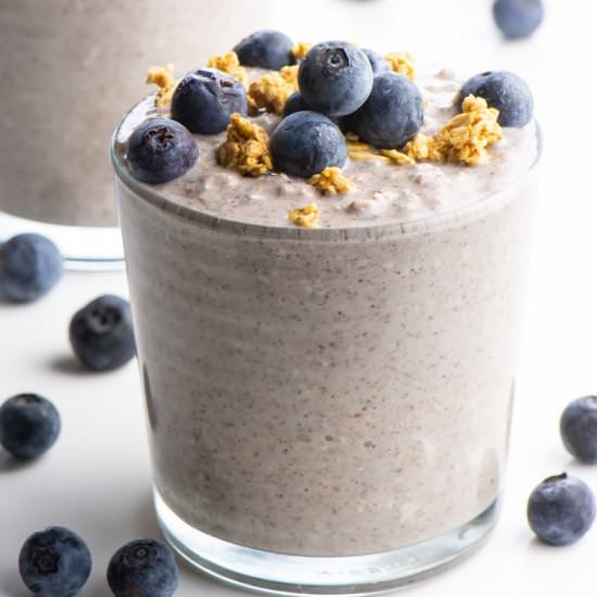 Easy Vegan Blueberry Overnight Oats