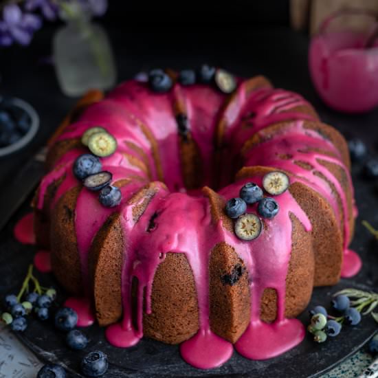 Blueberry bundt cake