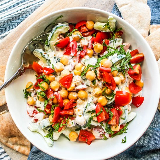 tomato, cucumber and chickpea raita
