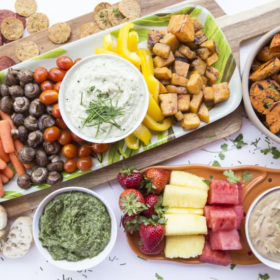 Fruit And Vegetable Appetizer Board