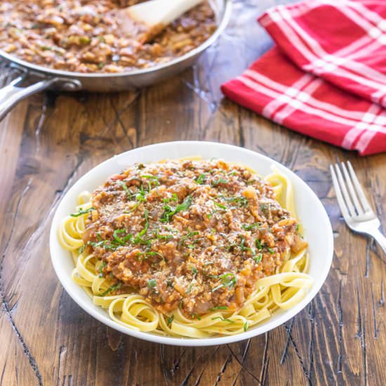 Vegan Meat(less) Sauce